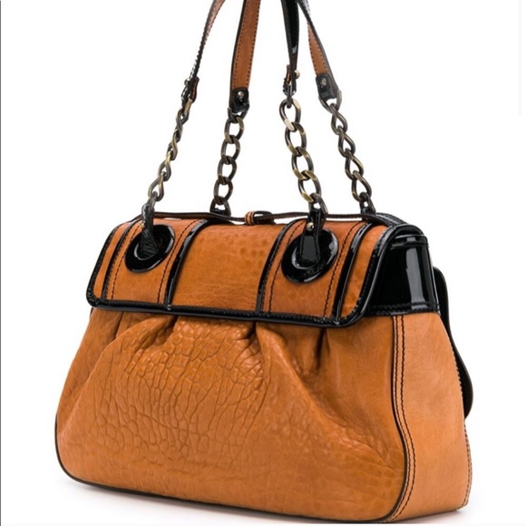 FENDI 2000’s B Nappa Vernice Bag - Picture 2 of 6